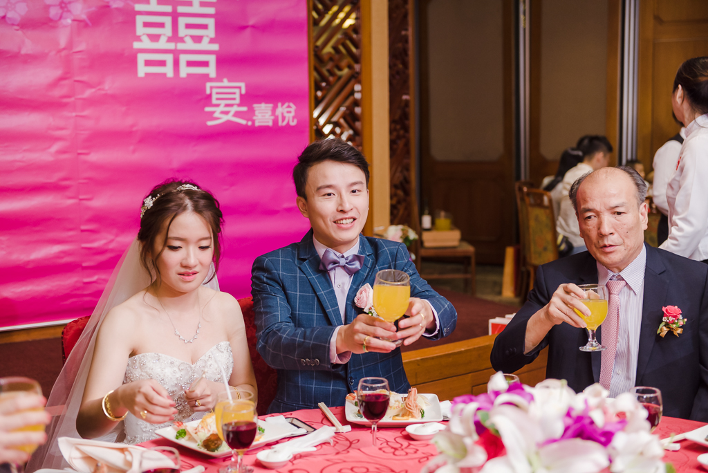 婚攝-兄弟大飯店婚宴-婚攝大嘴 (90)