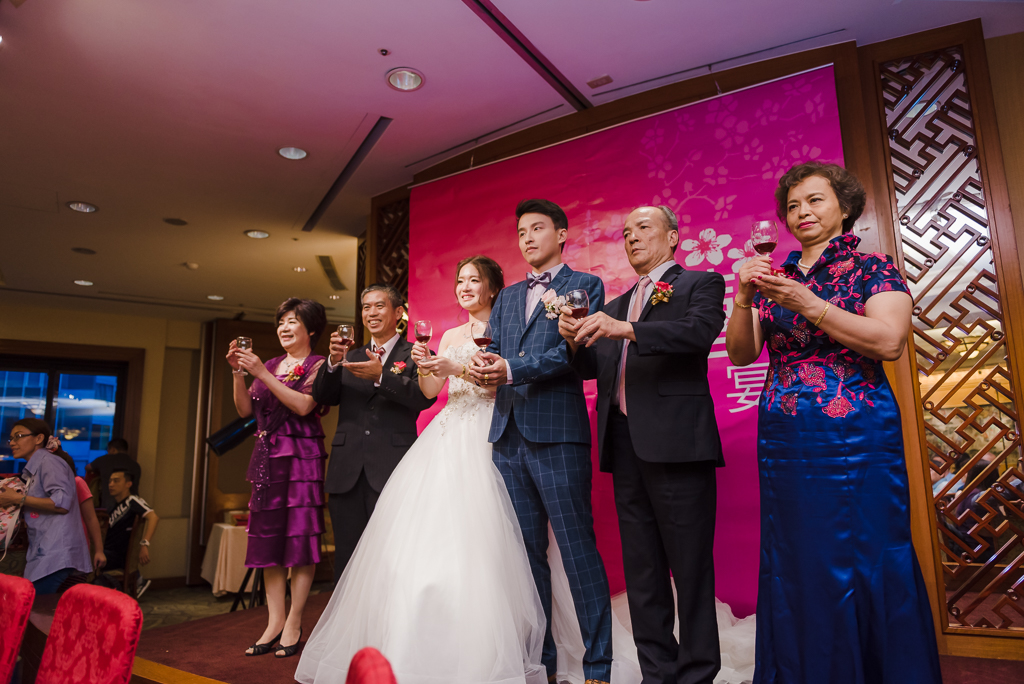 婚攝-兄弟大飯店婚宴-婚攝大嘴 (88)