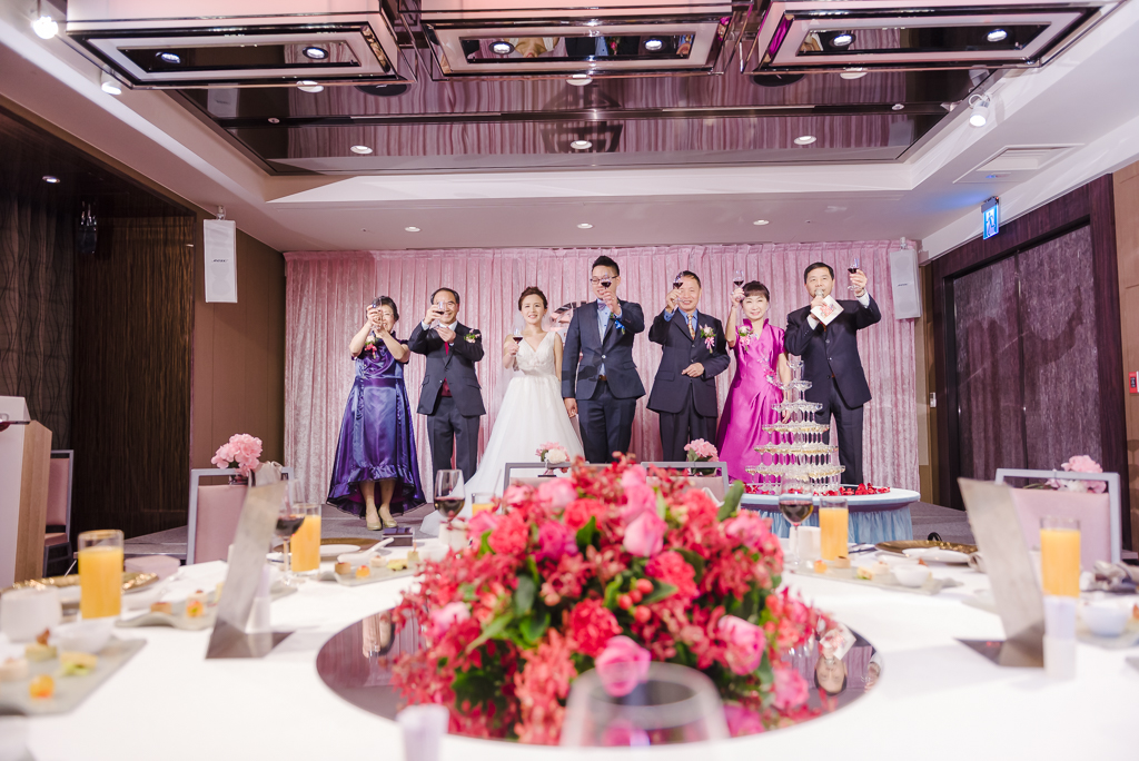婚攝-六福萬怡婚宴-婚攝大嘴 (112)