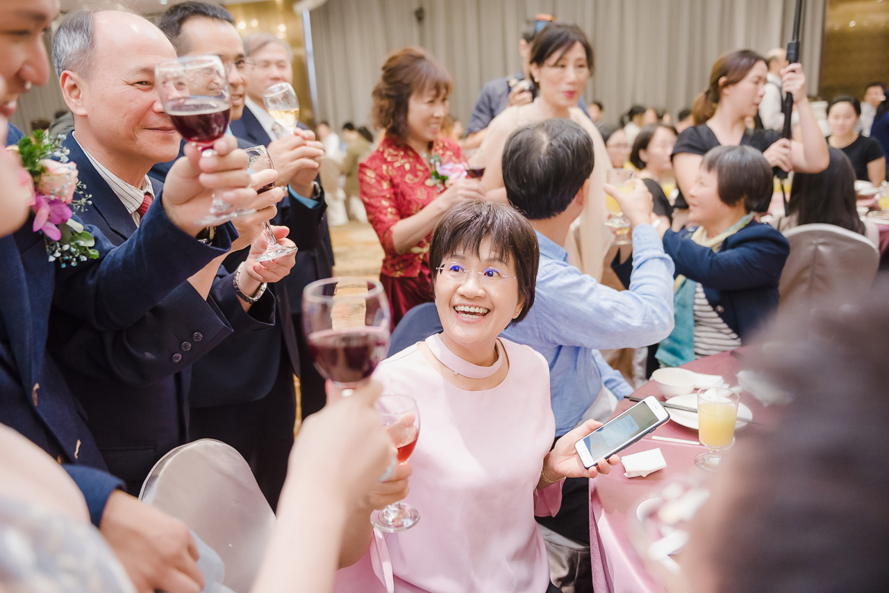 婚攝大嘴-中山基督長老教會證婚-晶宴婚禮 (237)