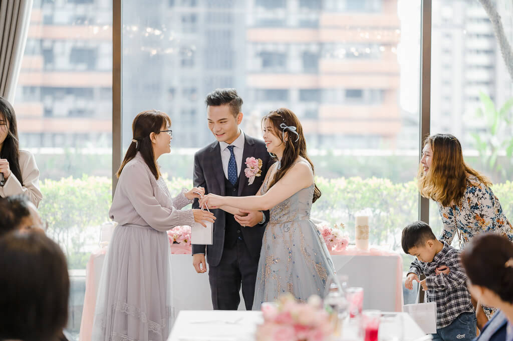 台北美福大飯店婚宴婚禮紀錄婚攝婚紗結婚 台北美福大飯店婚宴,台北婚攝,婚攝,婚禮攝影,婚禮紀錄,婚禮,結婚,婚紗,新娘,新秘,婚宴,婚攝作品,婚攝價格,台北美福酒店