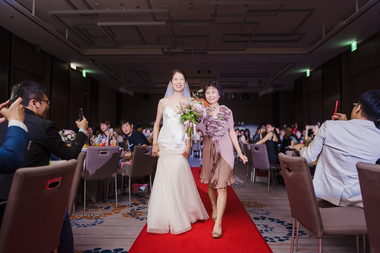 台北國泰萬怡酒店婚禮-婚攝大嘴 (178)