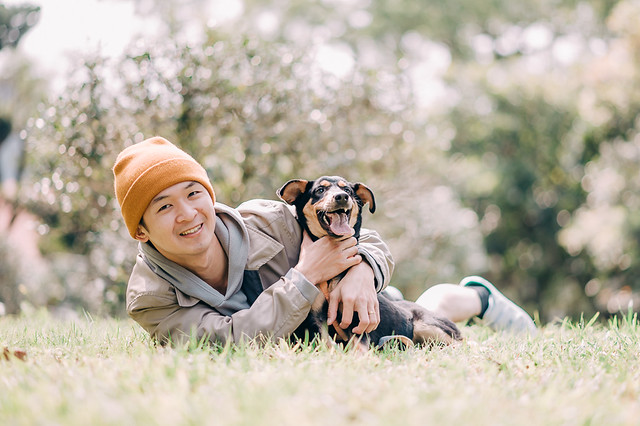 1090322dog1-024