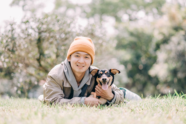 1090322dog1-025