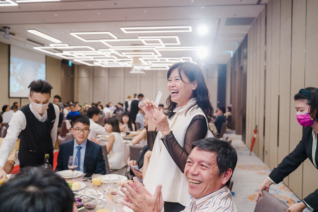 國泰萬怡雨天證婚室內場地婚攝 (156)