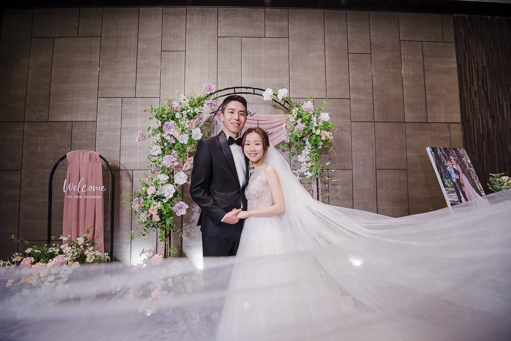 國泰萬怡雨天證婚室內場地婚攝 (150)