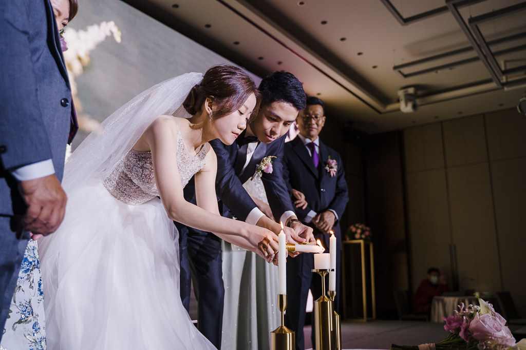 國泰萬怡雨天證婚室內場地婚攝 (136)