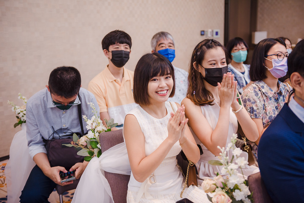國泰萬怡雨天證婚室內場地婚攝 (71)